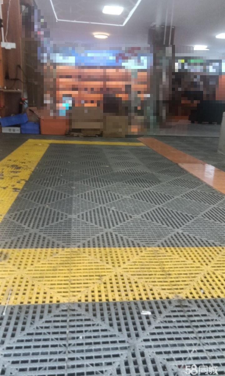 (转让)门面位于大马路边上，好停车, 位置宽。中介勿扰谢谢