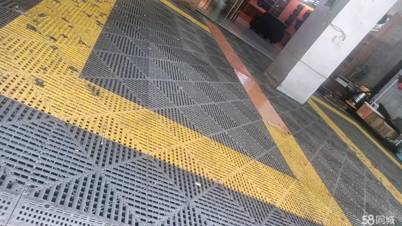 (转让)门面位于大马路边上，好停车, 位置宽。中介勿扰谢谢