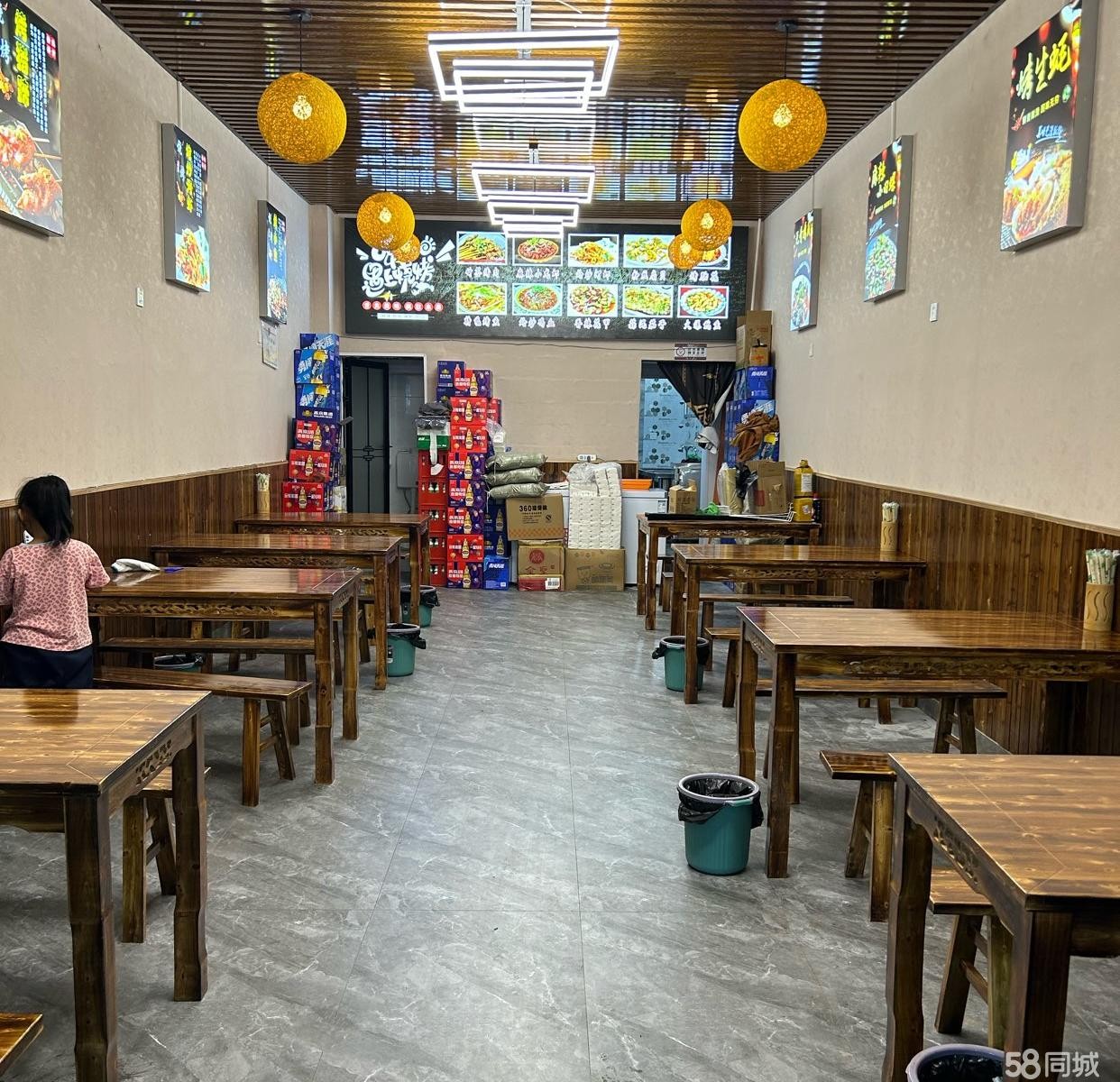 (转让)吾悦华府大门旁临街店铺转让