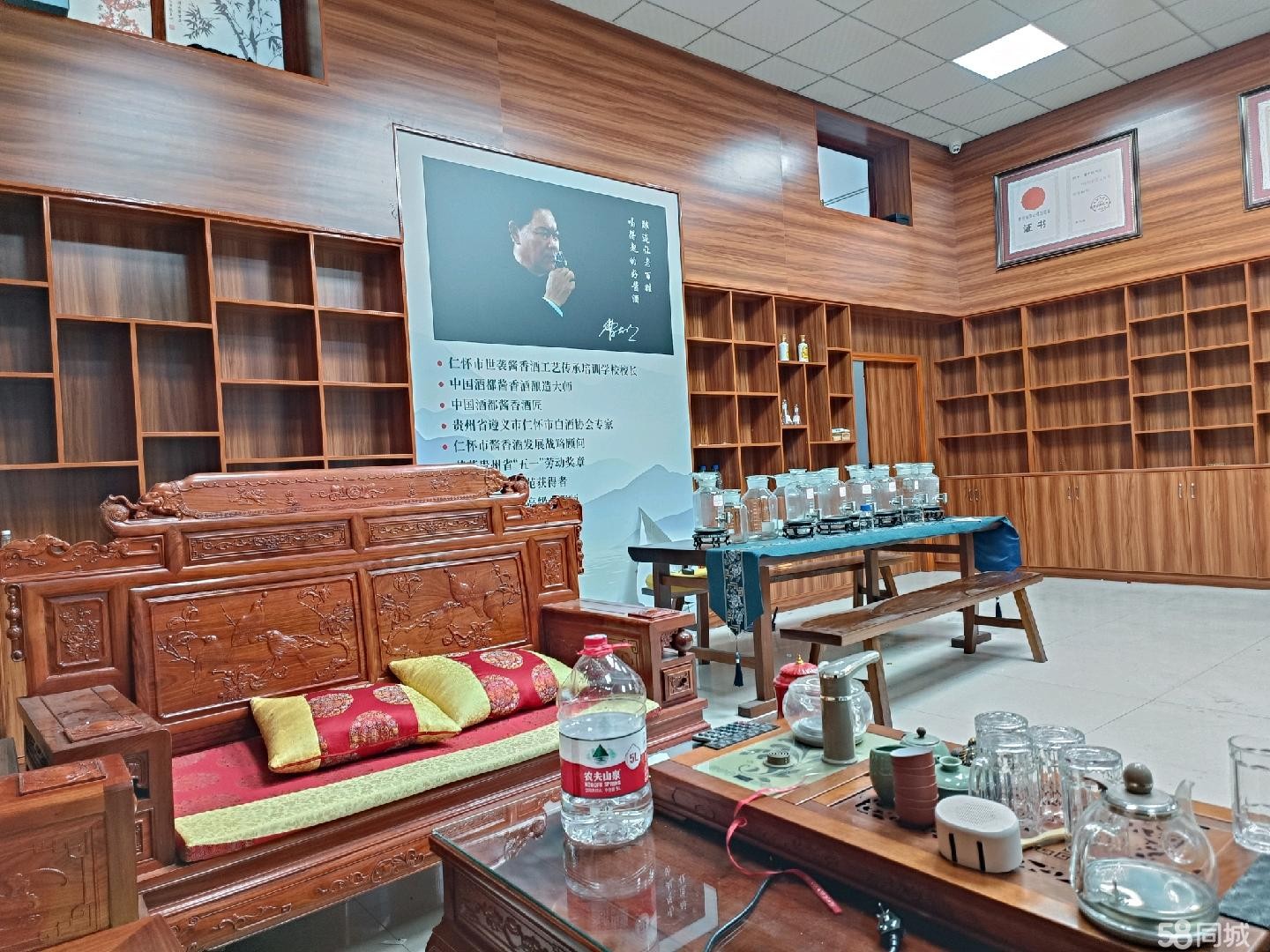 (转让)文兴盛世龙城酒类包材市场,可以做酒公司