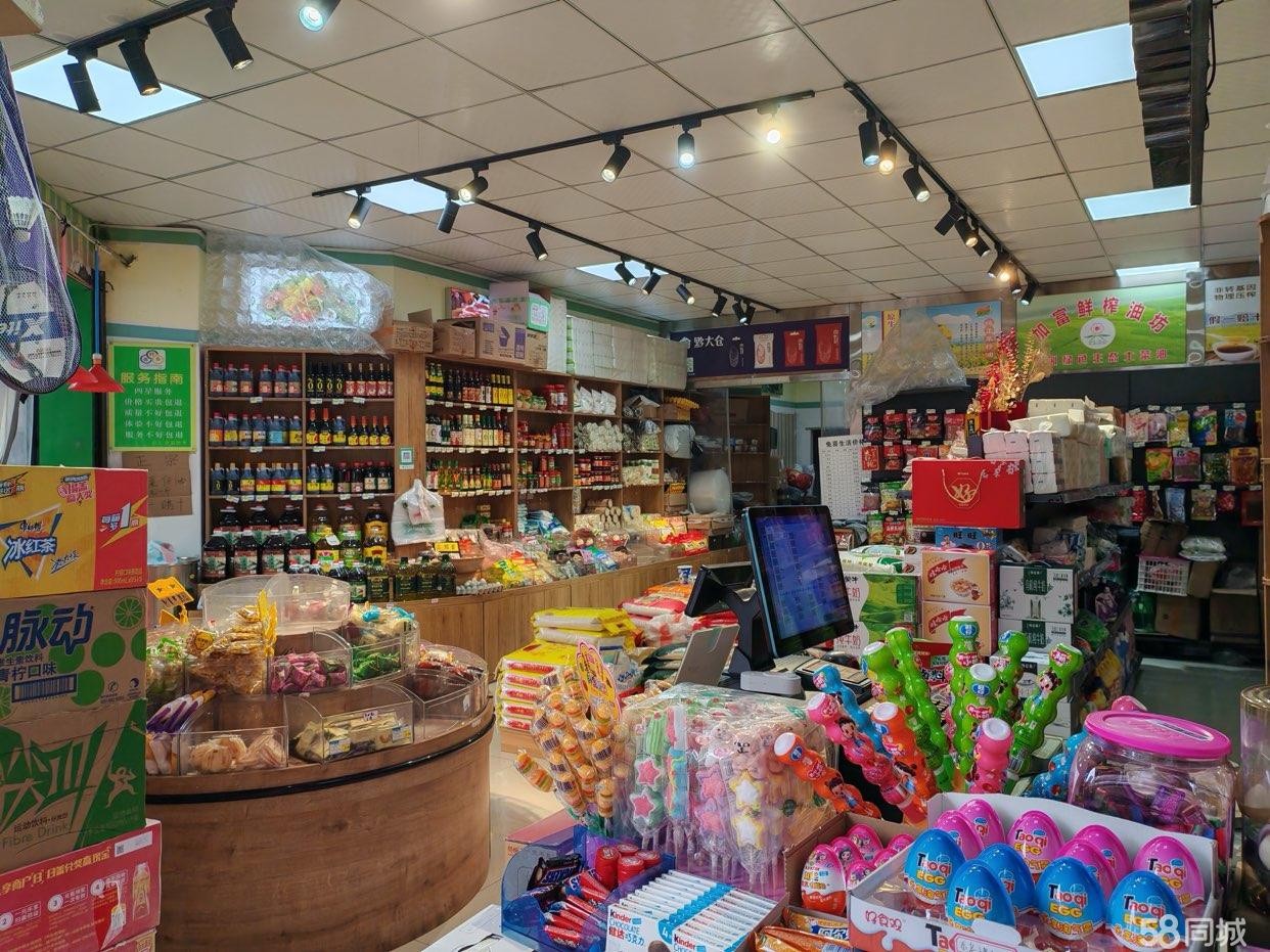 (转让)美的城A区门面转让东西齐全，店里快递可-起转,有兴趣面谈