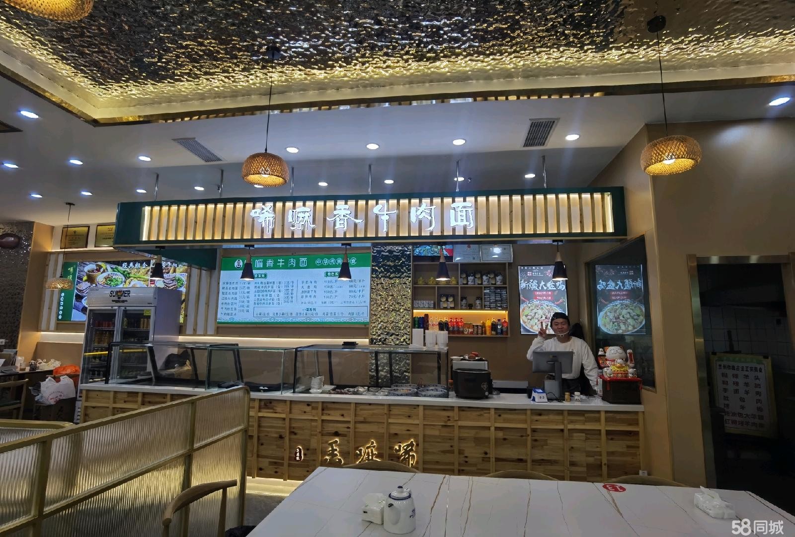(转让)铂金城二组团,正在营业中餐厅,全部打包转让,接手即可经营