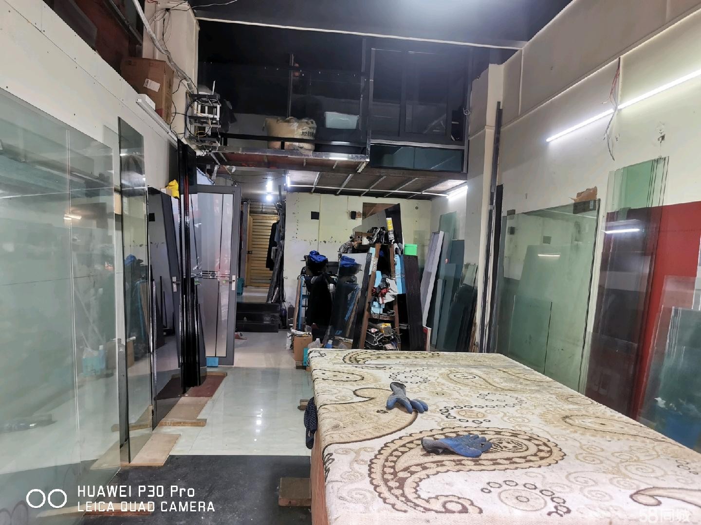 (转让)商用自用- -体化,阁楼三个房间可做两室- -厅 (介勿扰)