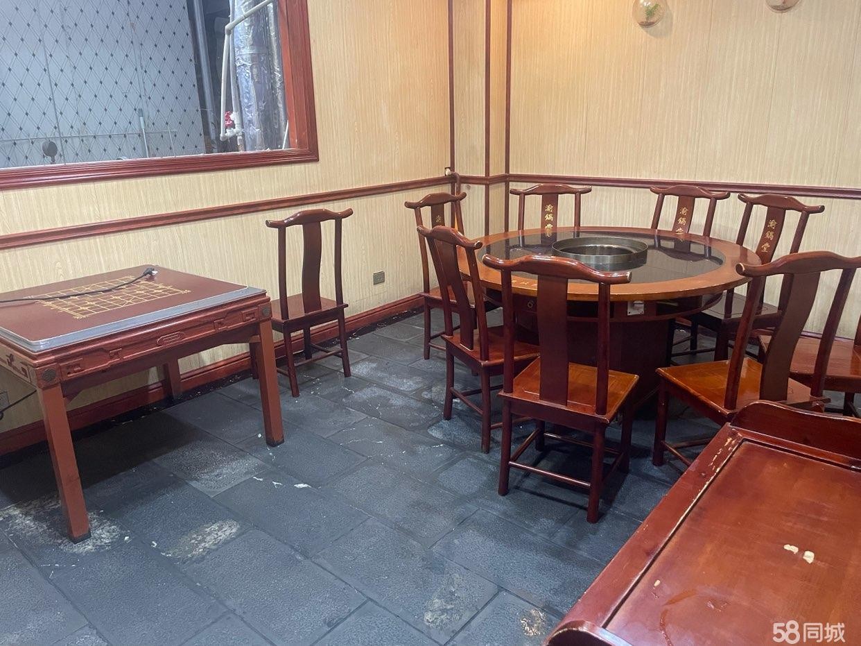 (转让)临街商铺,人流量大,可以实际来看门面,现在正常经营当中