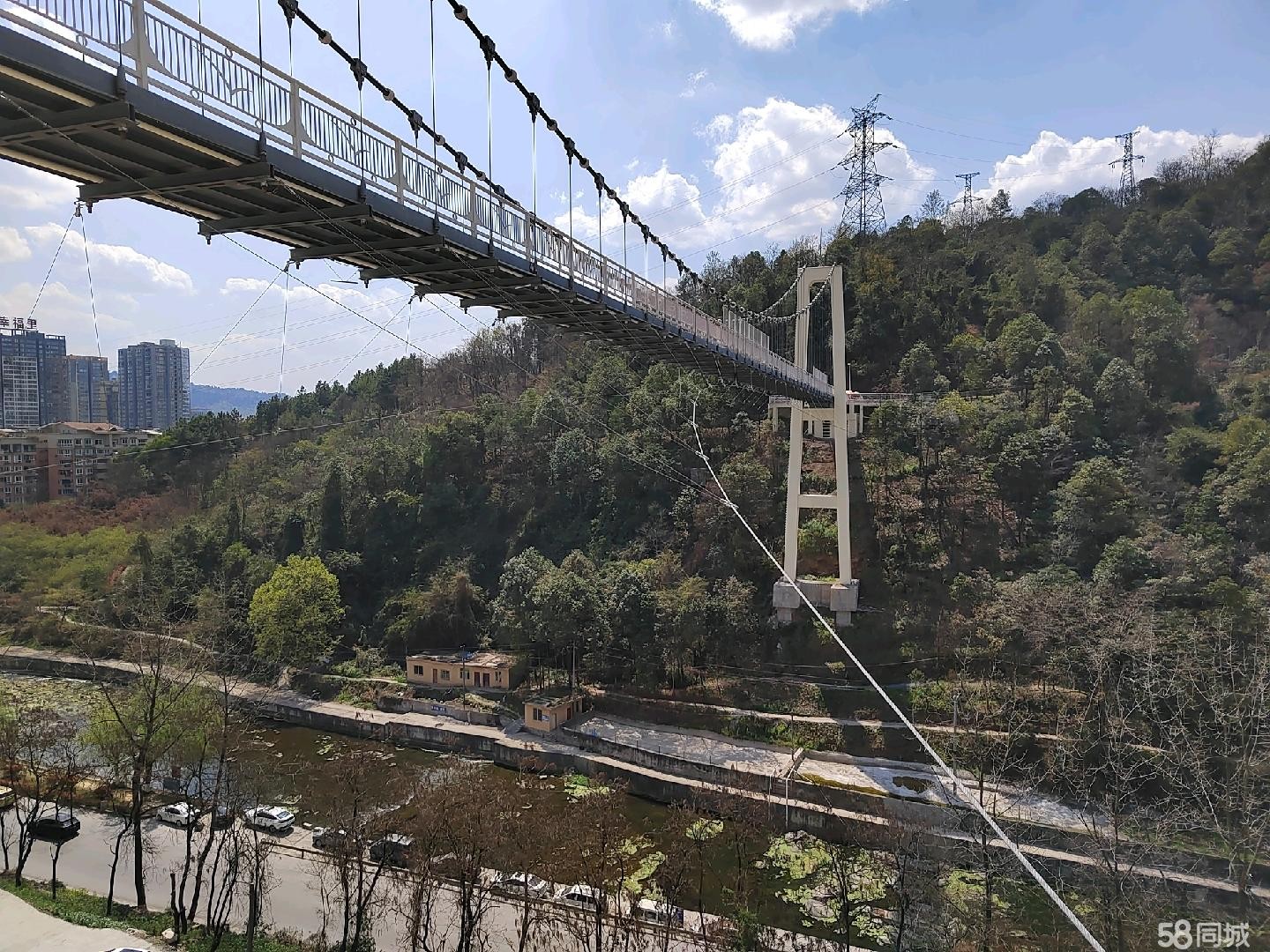 (转让) 9个独立鱼塘,面积一-亩左右,位于汇川区梦想城至植物园吊桥下