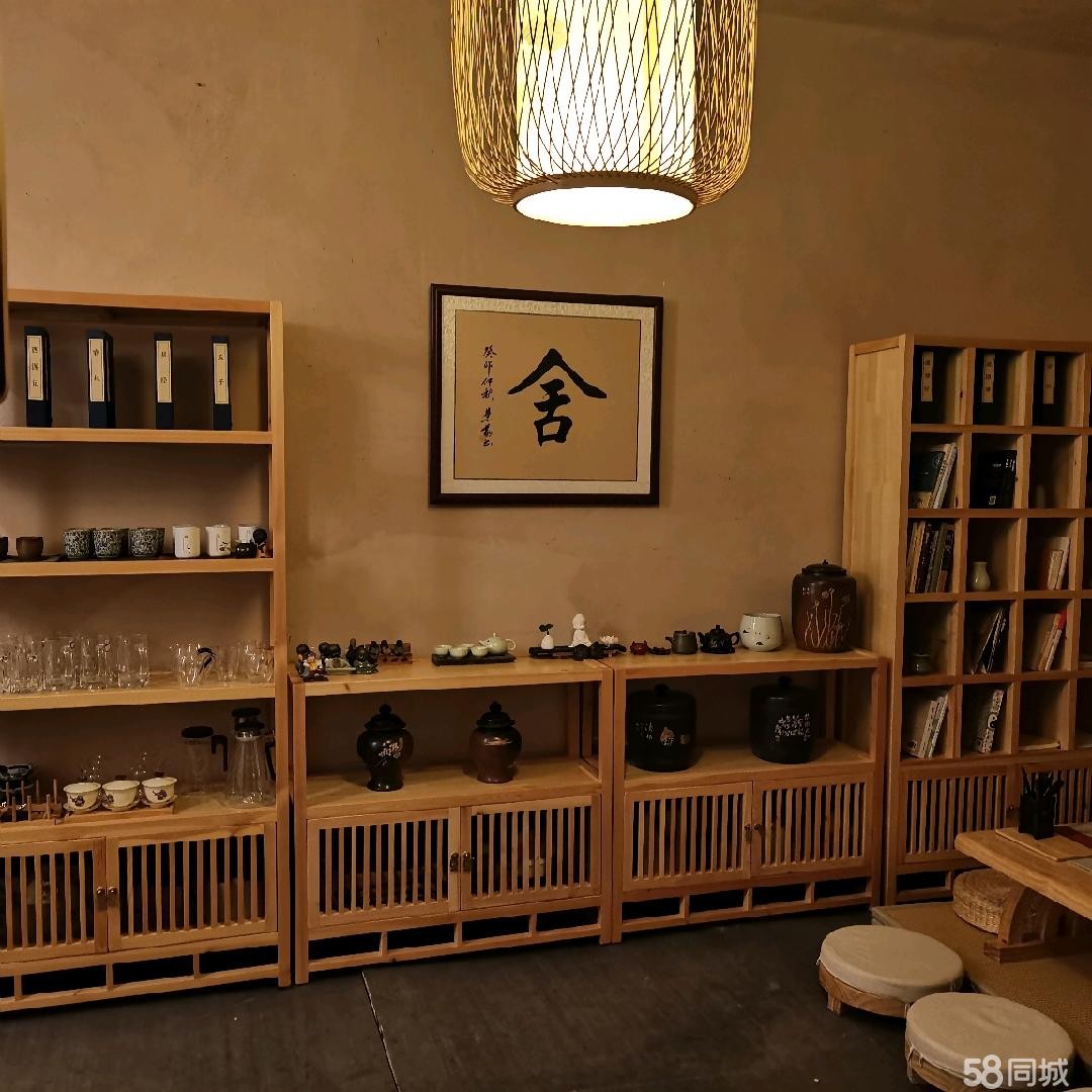 (转让)外环路1 80平茶室转让，停车方便，还有80平左右院子