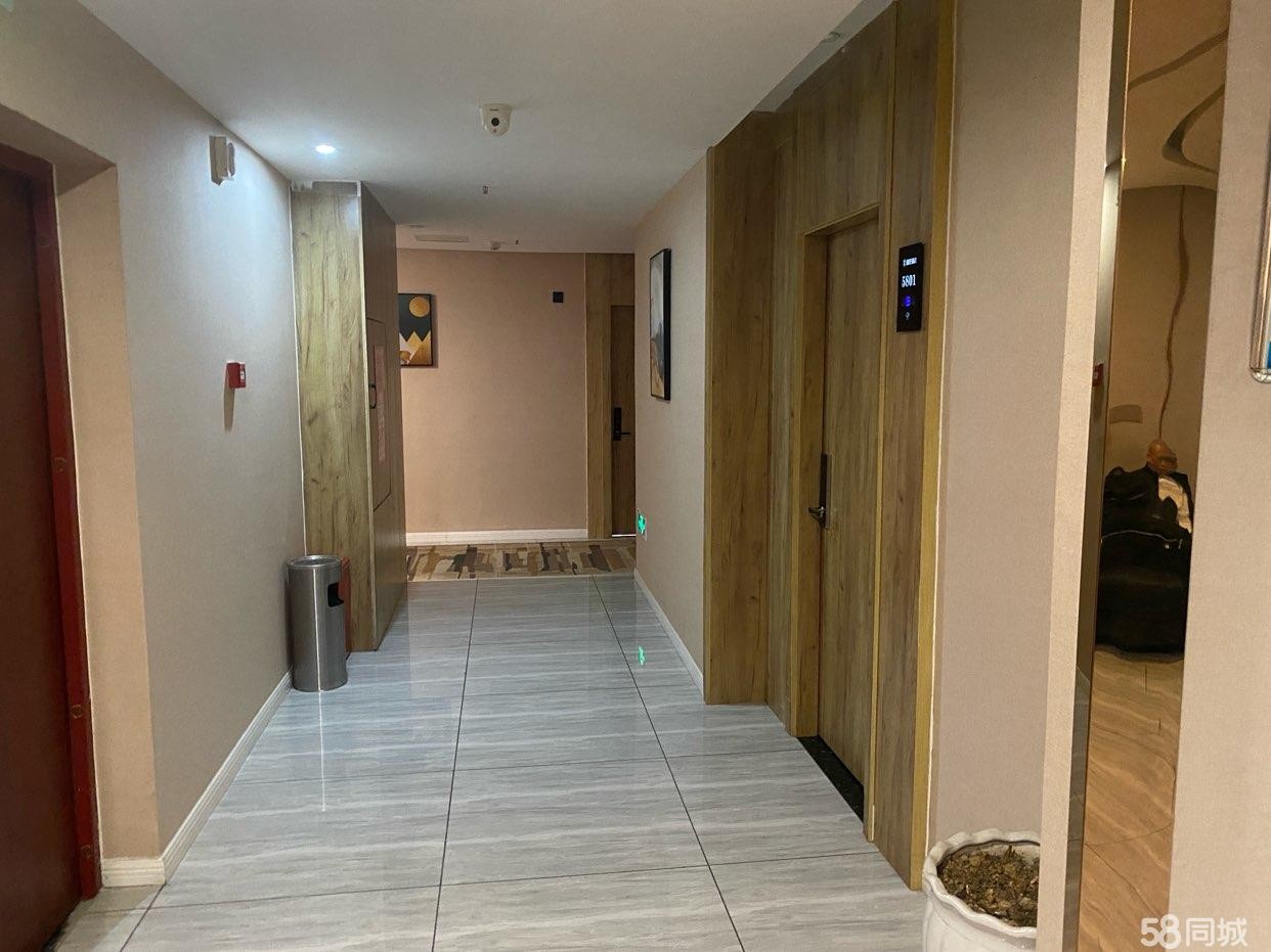 （转让）酒店位于新蒲林达阳光城，周边美食街临近大学城。地理位置优越