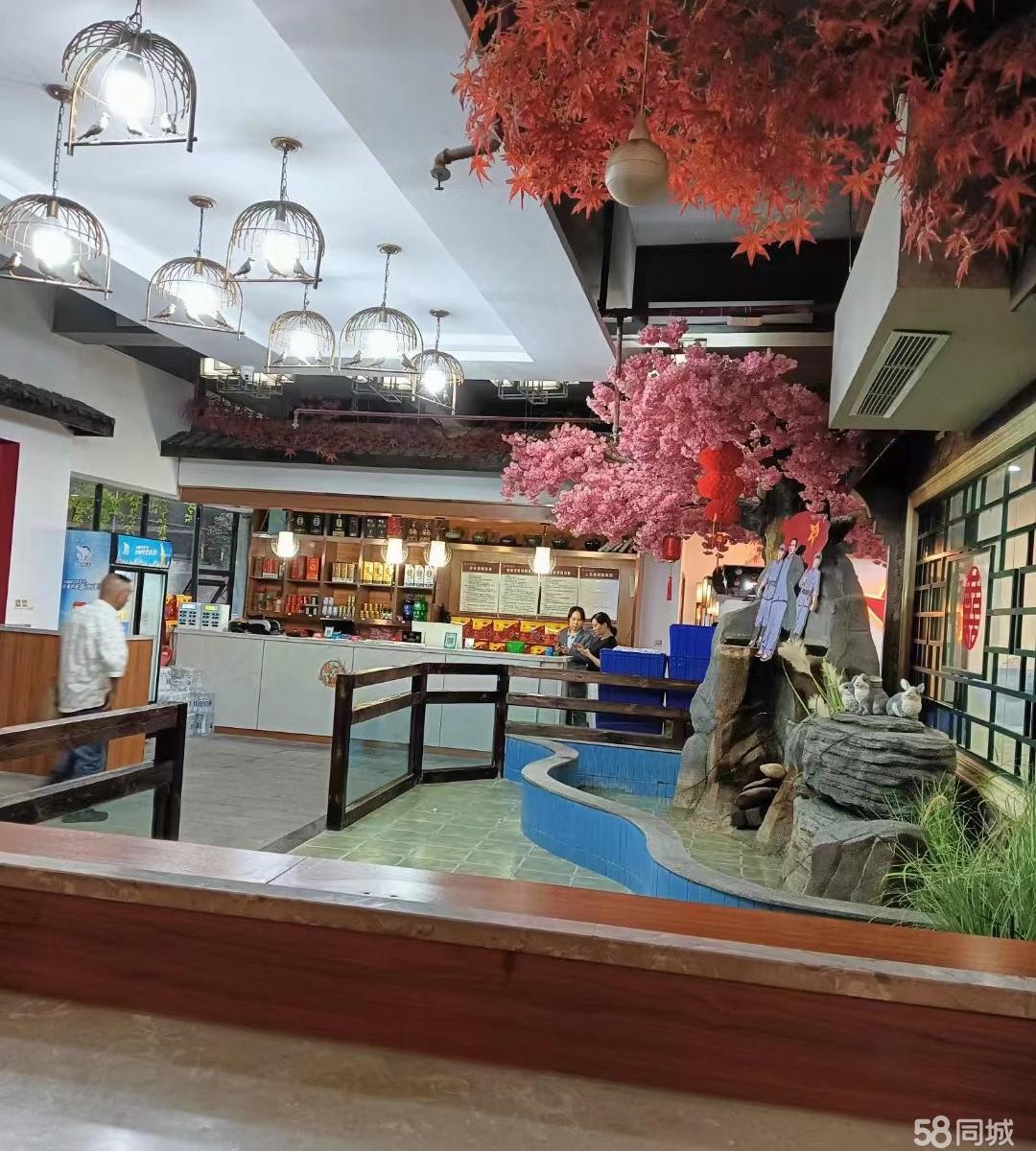 (转让)留馨花园[ J口留馨食府地段优越装修高档