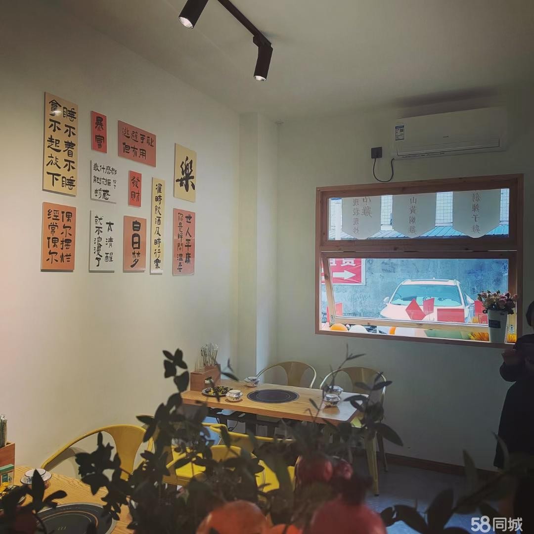 （转让）新装修温馨餐馆转让，房租低，位置好