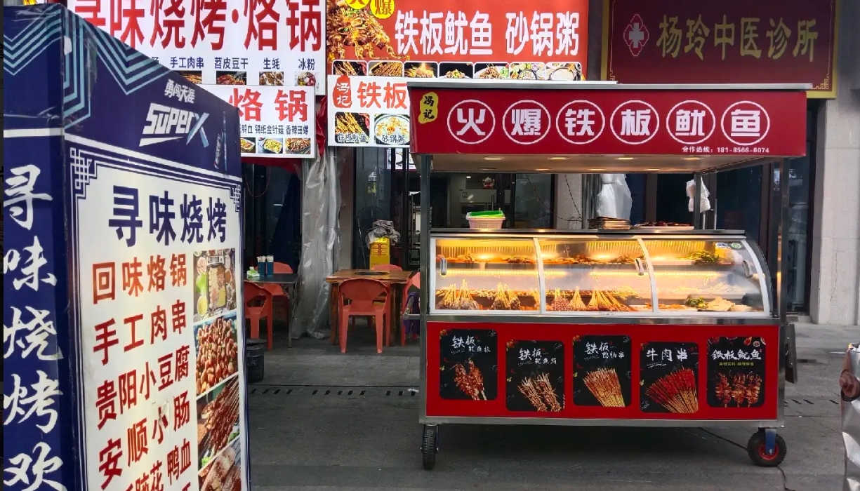 (转让)位于理想城，瑞溪公交站，新装修店里，接手均可经营