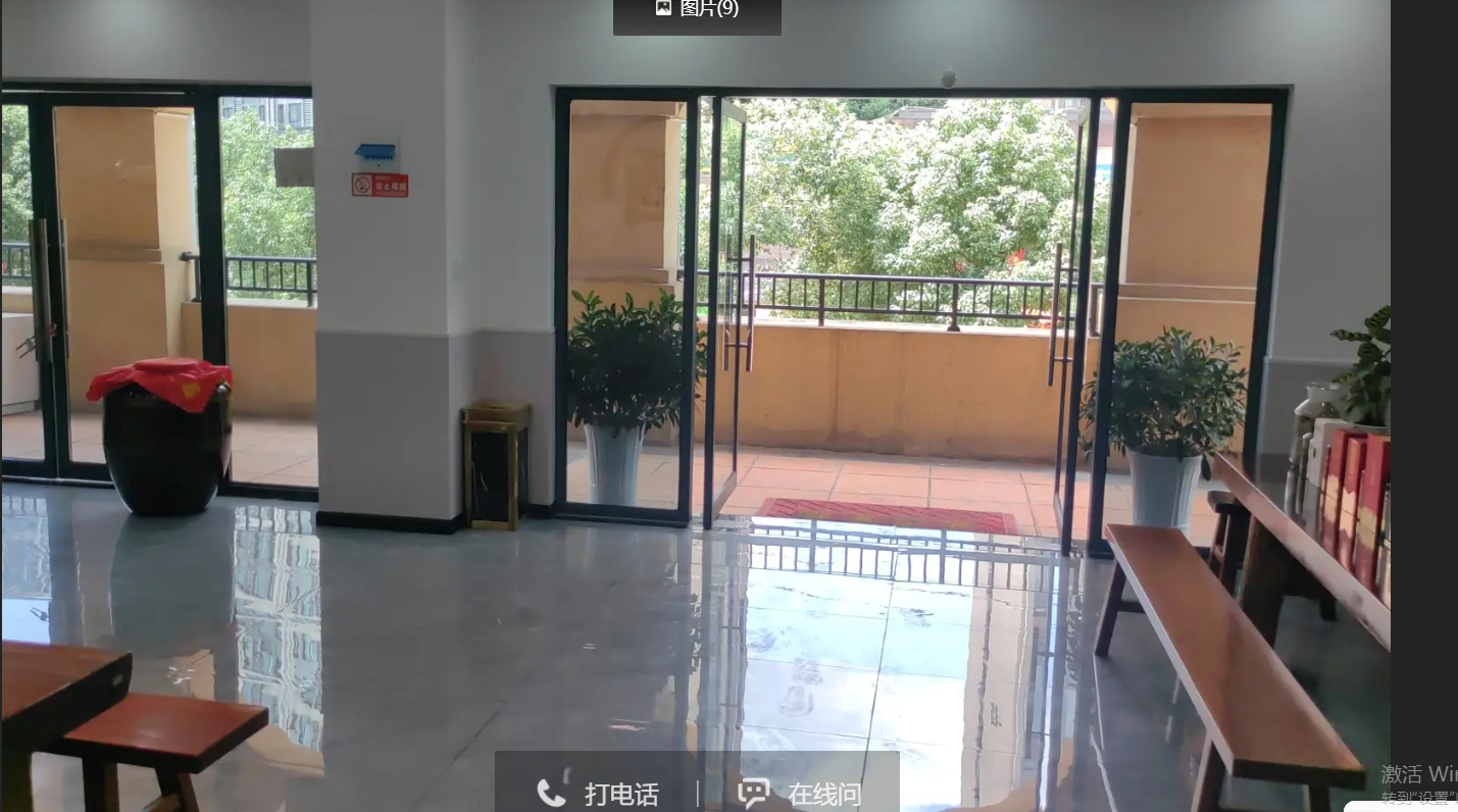 (转让)面积大，有包房，厨房，厕所，会议室