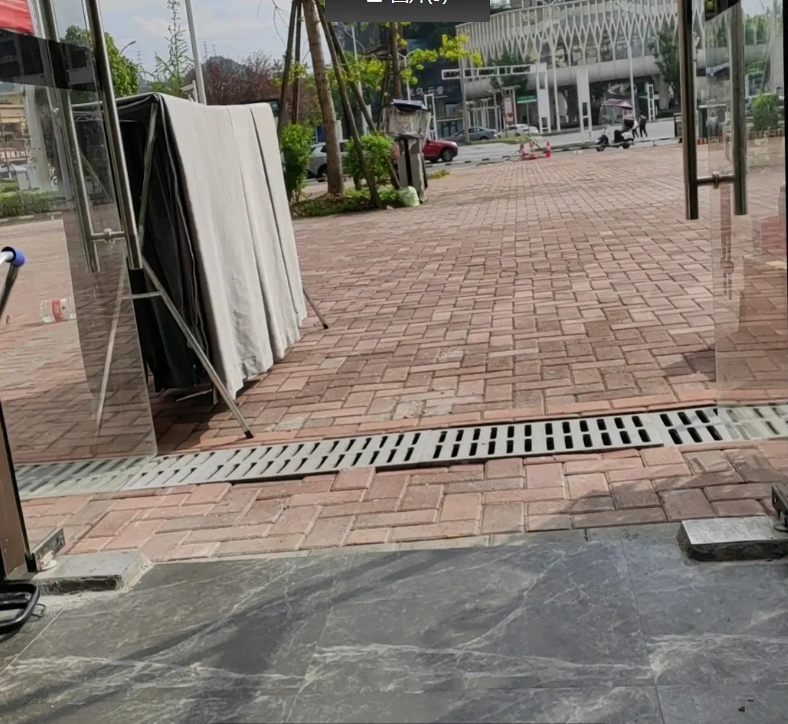 (转让)白鹭湖小学边上十字路口