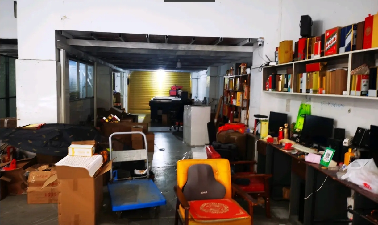 (转让)店铺面积280平左右接手即可经营
