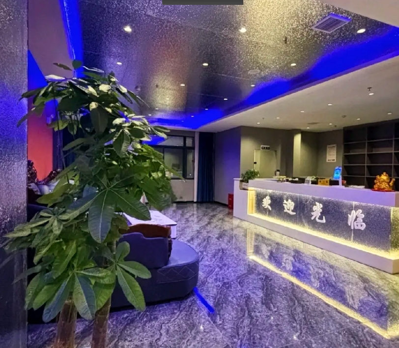 (转让)全新装修9.9成新,转手即可经营,新手老板练手性价比