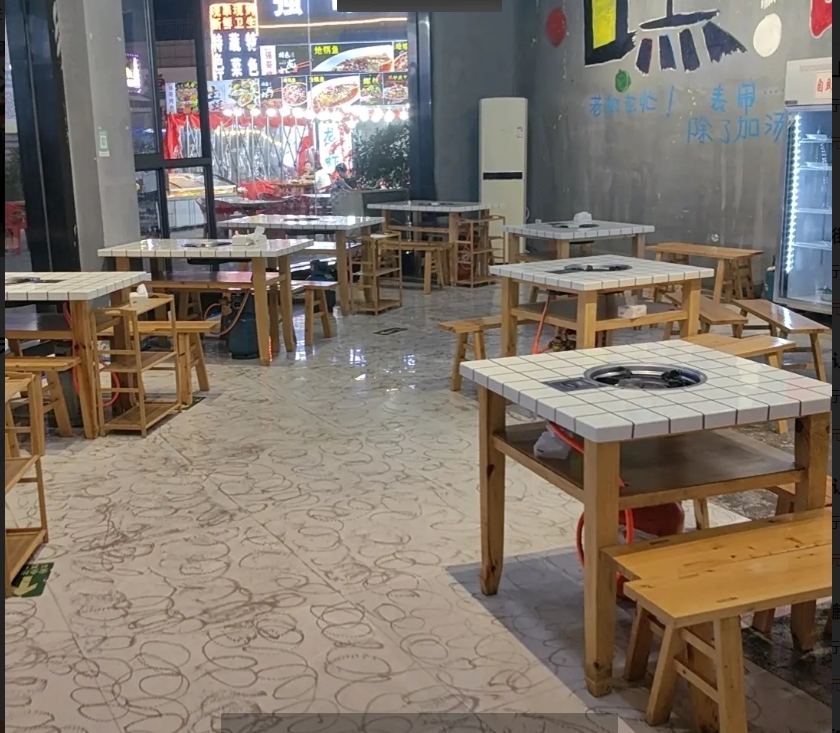 (转让)保利一街区临时红绿灯旁边