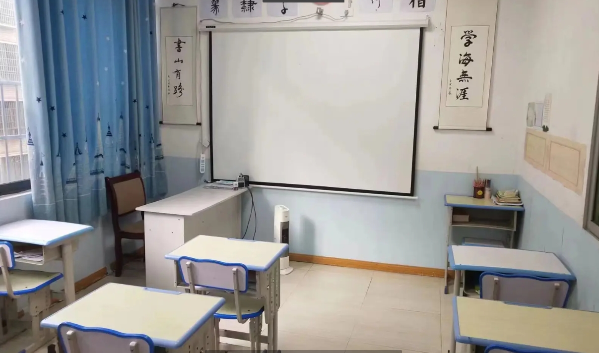 (转让)学校门口托管班带生源转让