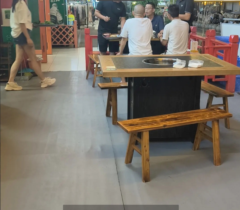 (转让)旺铺转让，非诚勿扰(可经营零食铺)