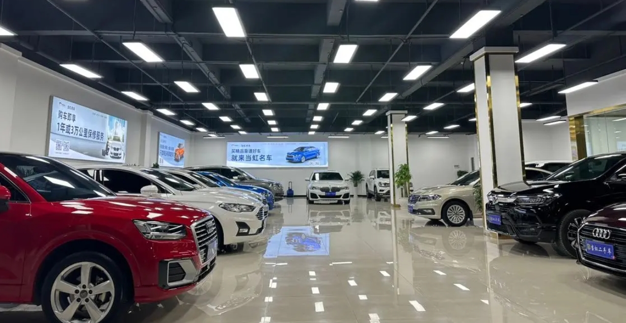 (转让)共青大道邻街门面出租，价格面议