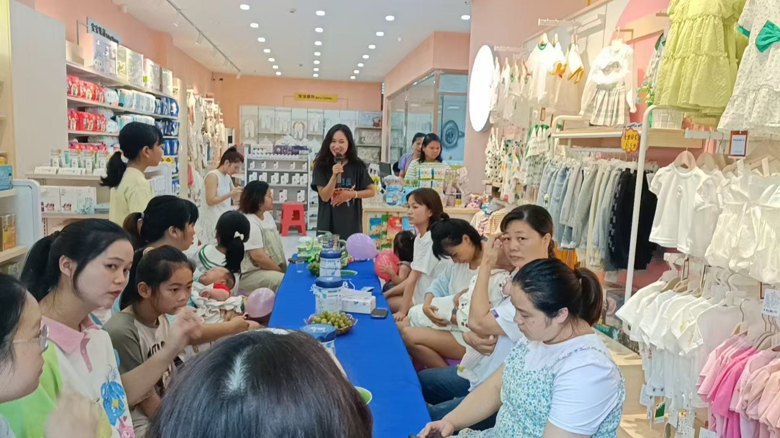 仁怀铂金城小区门口母婴店转让