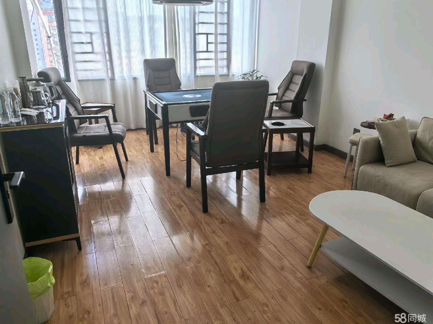 (转让)因工作原因，现整体转让无人自助棋牌室，价格面议!