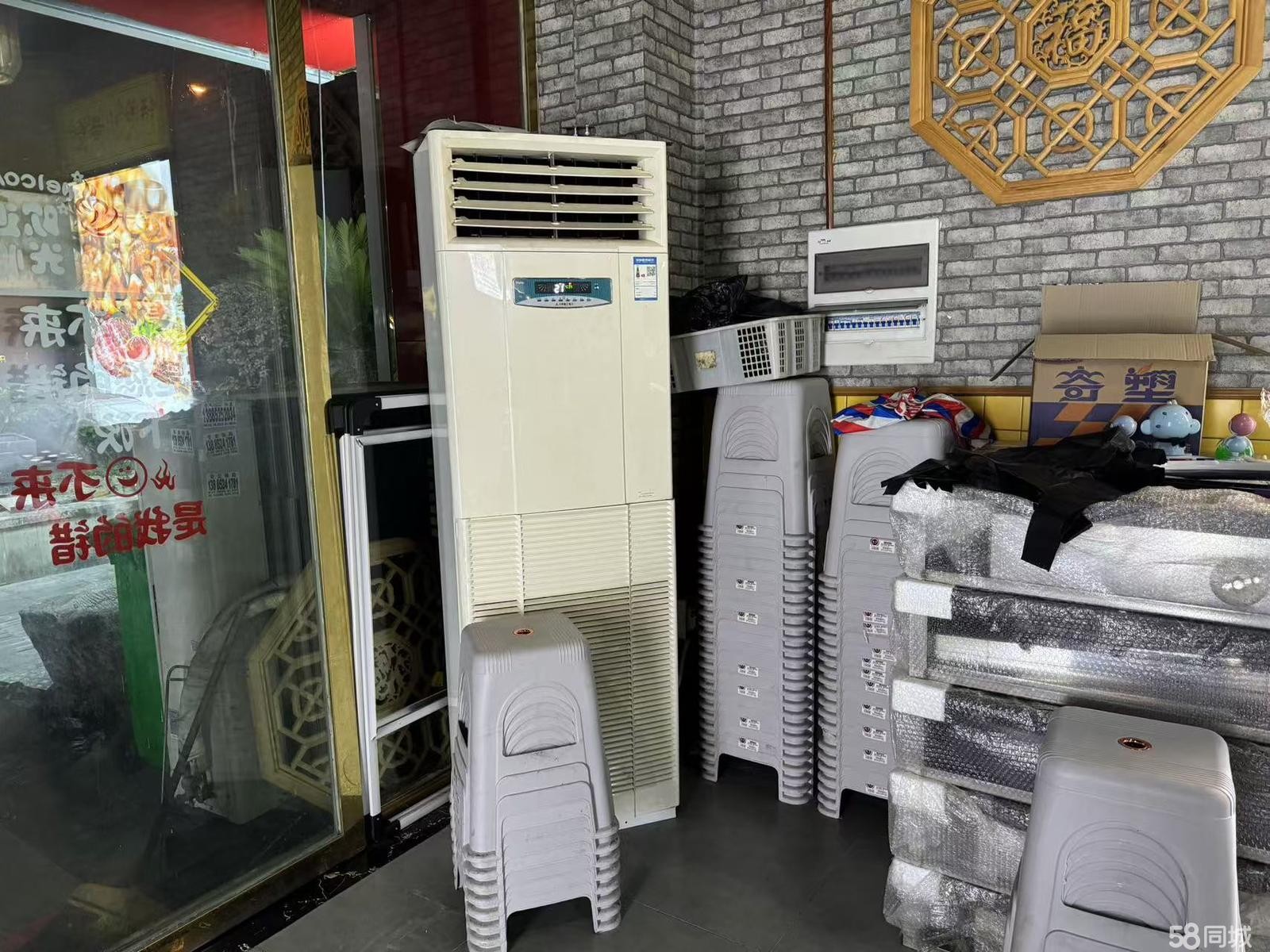 (转让)临街商铺,人流量大,附近小区楼幼儿园莱市室内外摆宽敞