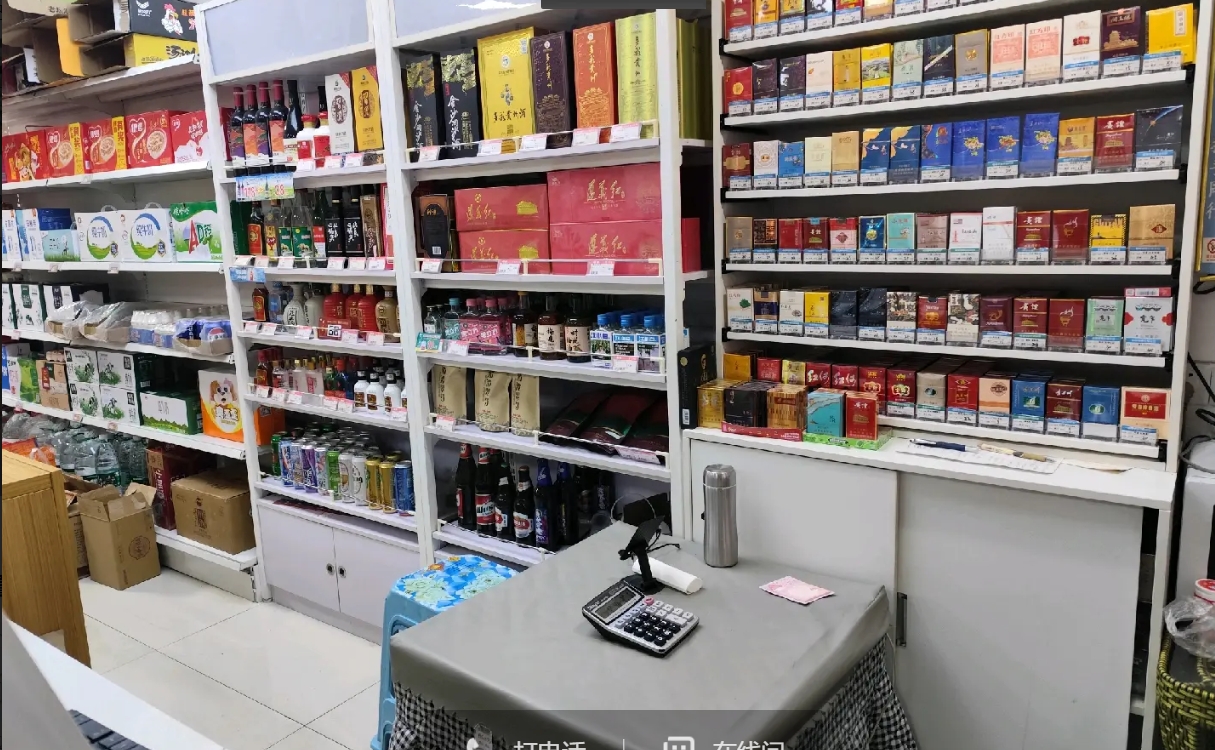 (转让)双门面，有烟证，交了半年房租，一个人管理不过来，诚心转让