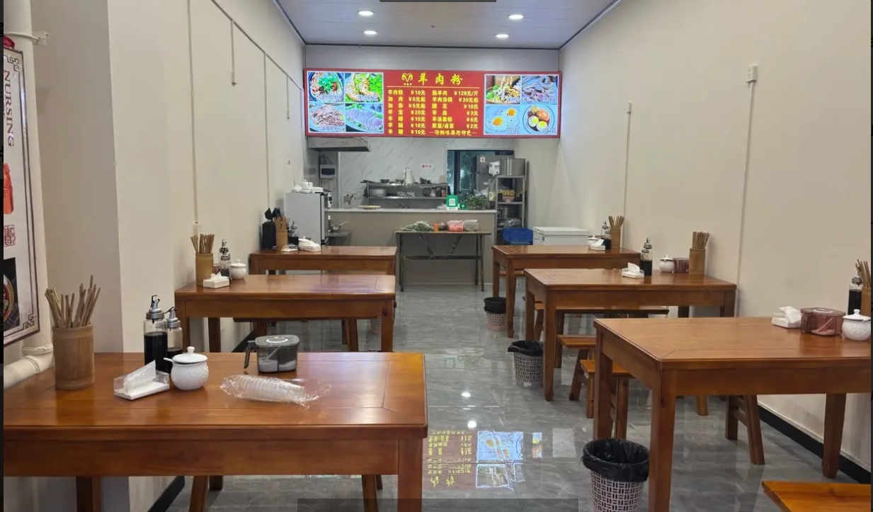 (转让)本店羊肉粉店，可以外摆几十平方，不会包技术