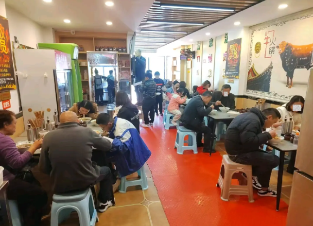 澳门路与上海路交汇处牛肉粉馆转让