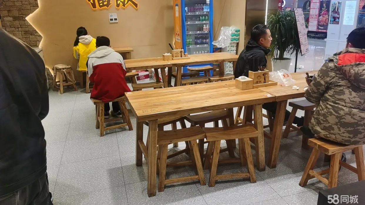 (转让)位于习水万达广场3楼人流较多业绩较稳定