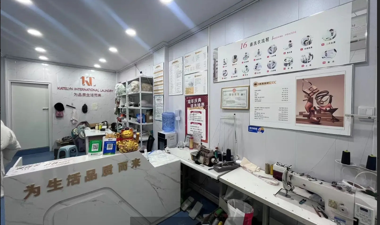 (转让)公司直租，无压力，两间门面打通的，通风良好