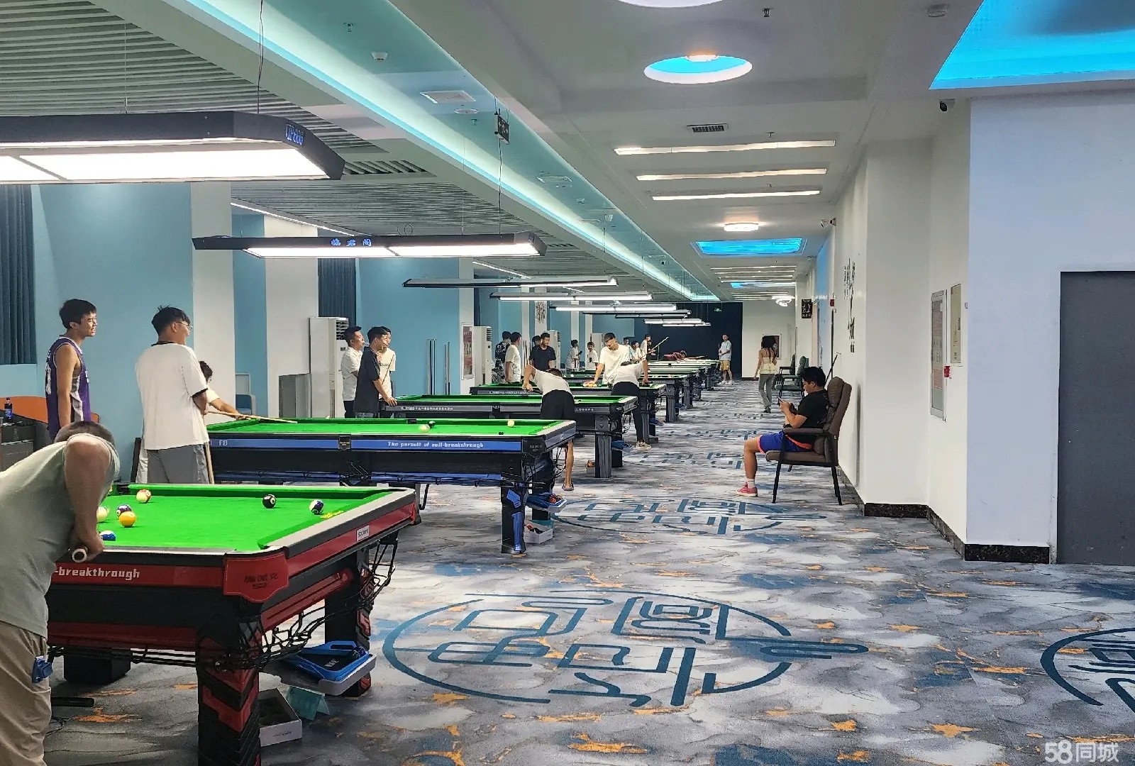 （转让）临君阁台球，接手即可经营，店内所有都为转让内容。非诚勿扰