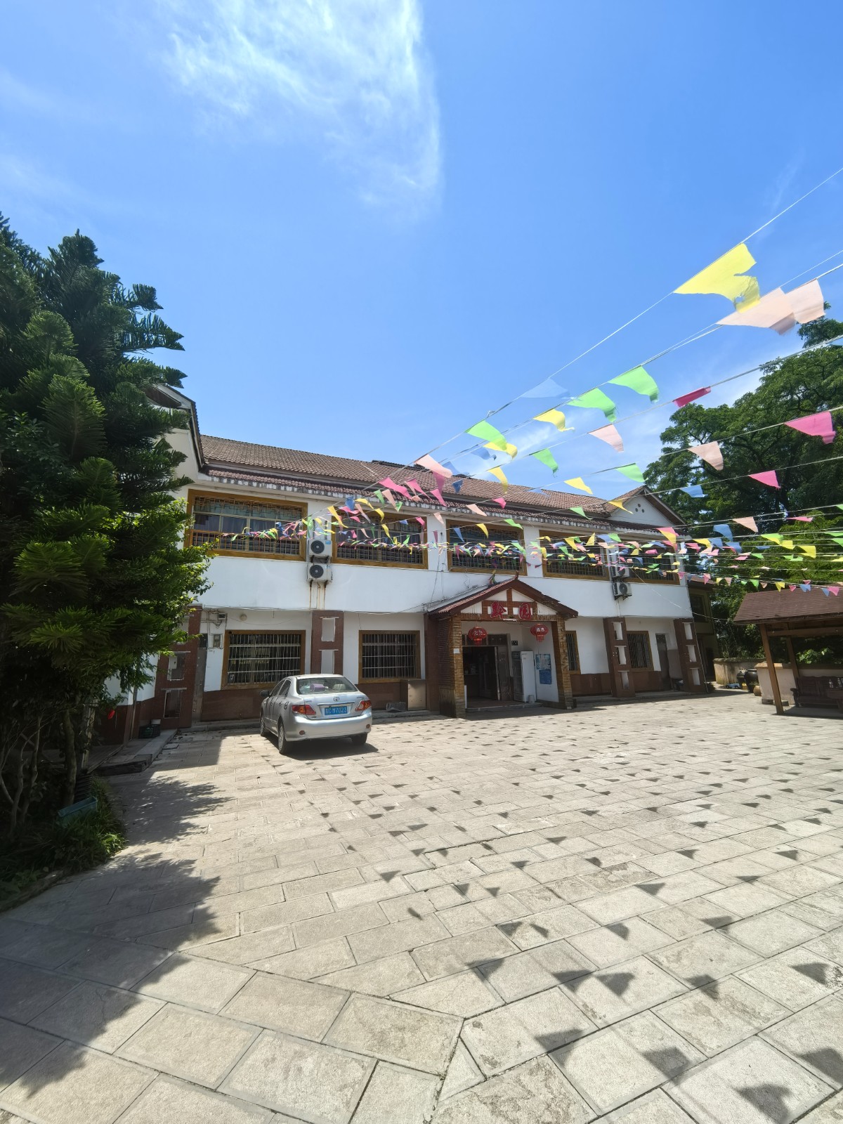 仁怀坛厂八卦园旁山庄转让