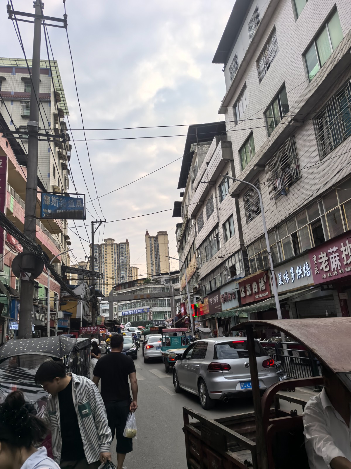 大坪加油站对面河溪坝路口临街门面转让