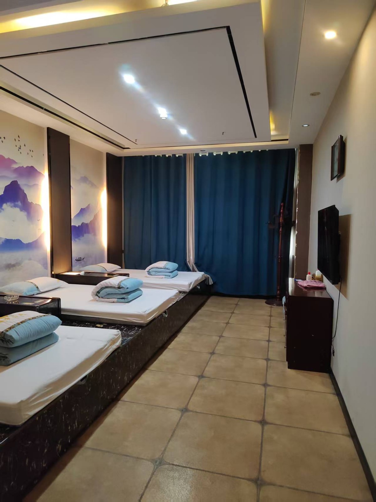 仁怀二转盘足疗店转让