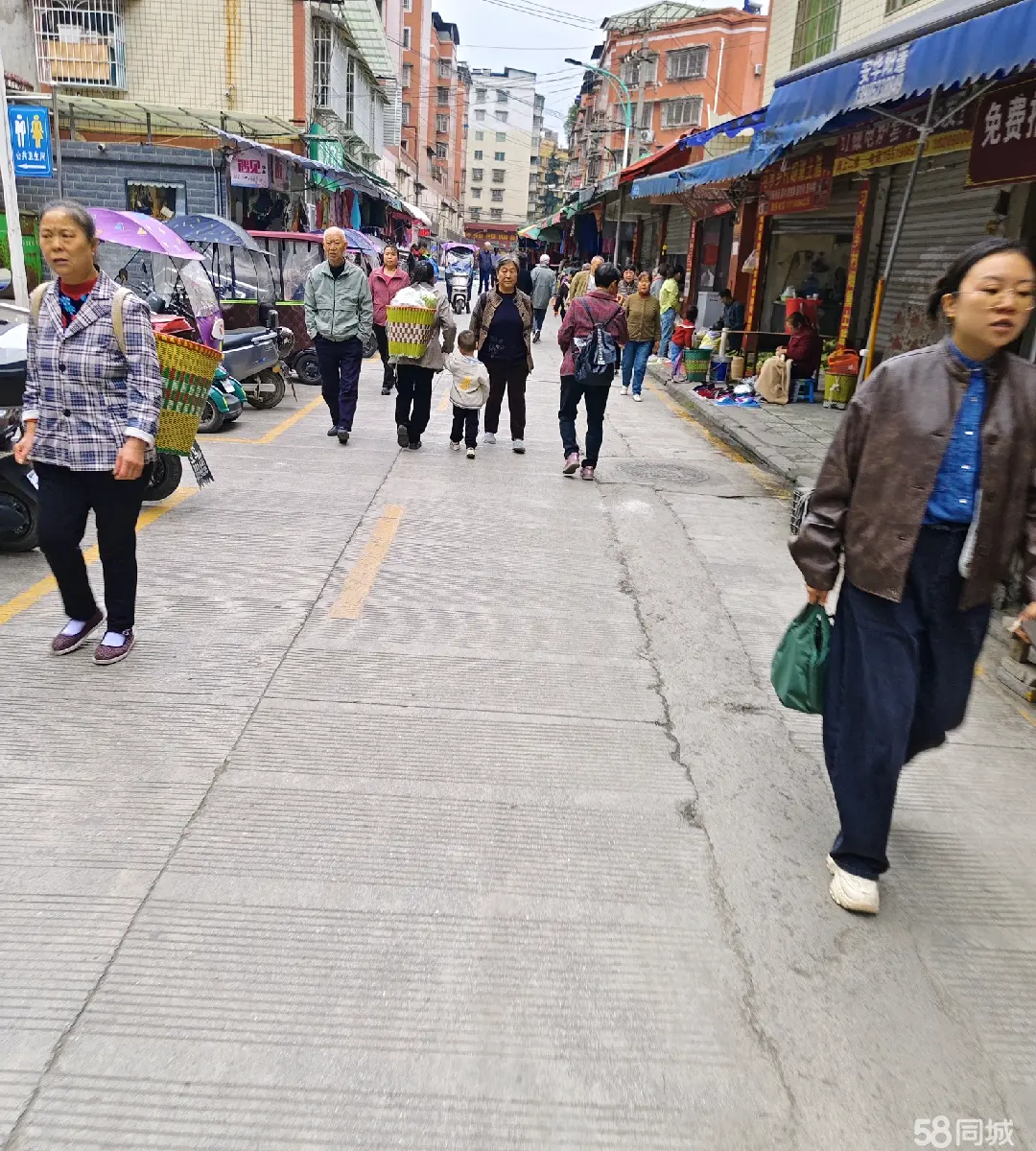 （转让没时间守店。低价转让。菜市场路口位置好