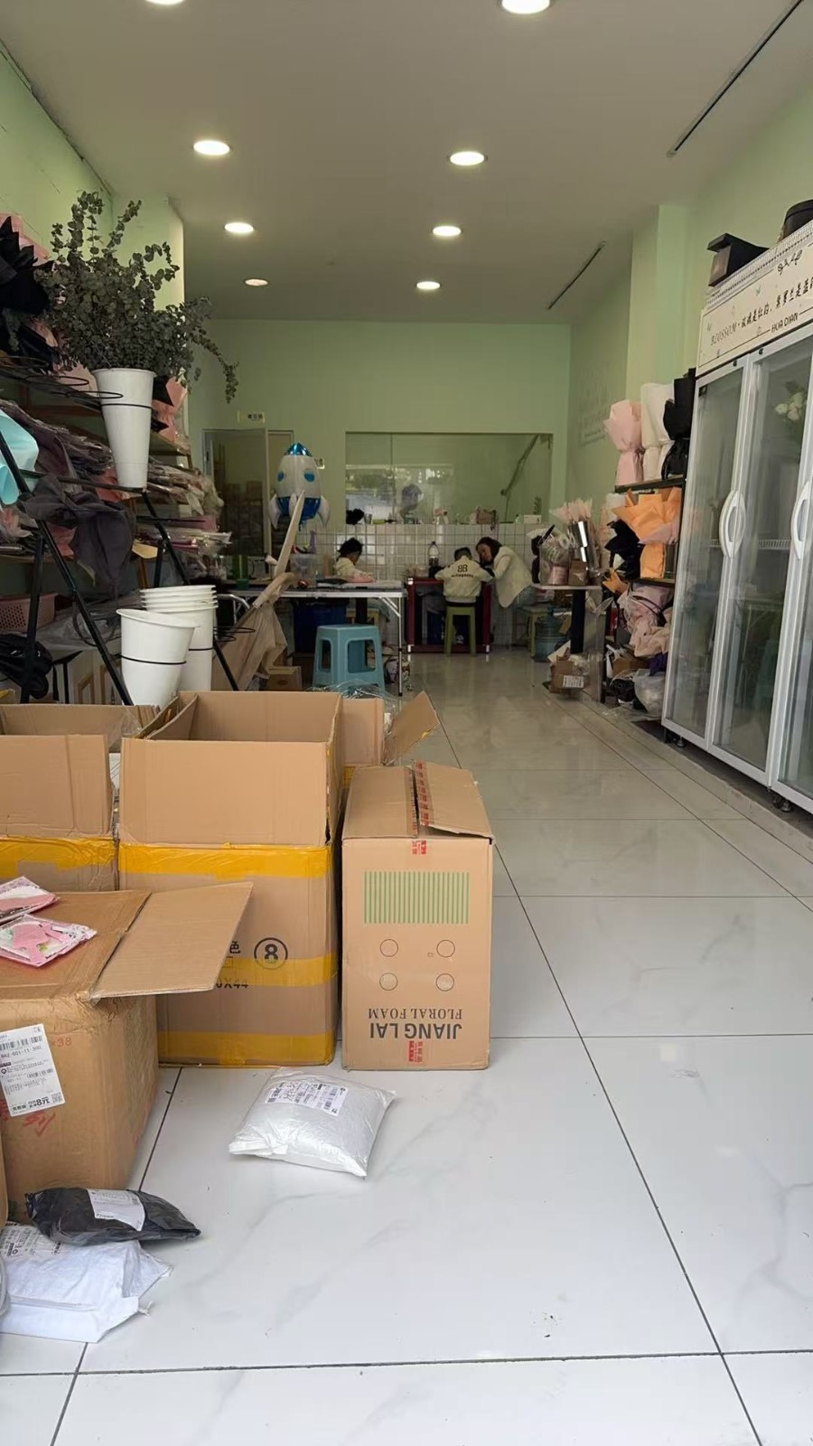 仁怀2转盘蛋糕店带花店整体转让