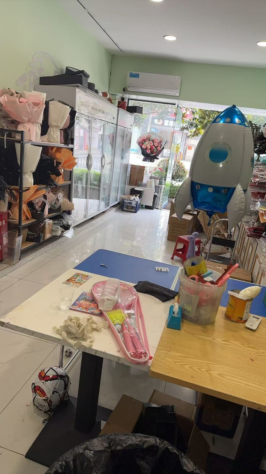 仁怀2转盘蛋糕店带花店整体转让