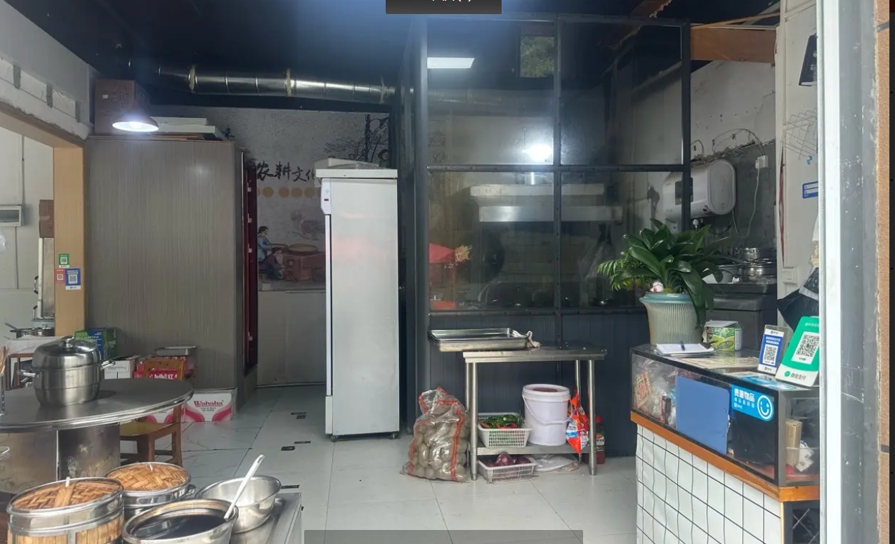 (转让)经营餐馆，周边流量大，有稳定客源