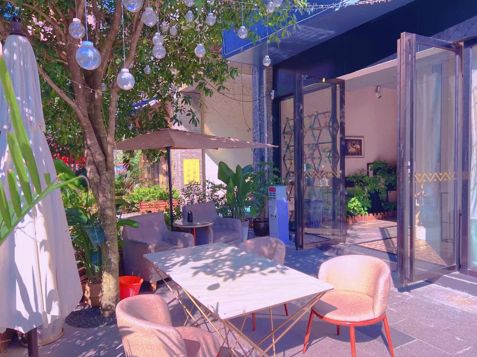 汇川区广州路双门头餐厅整体转让