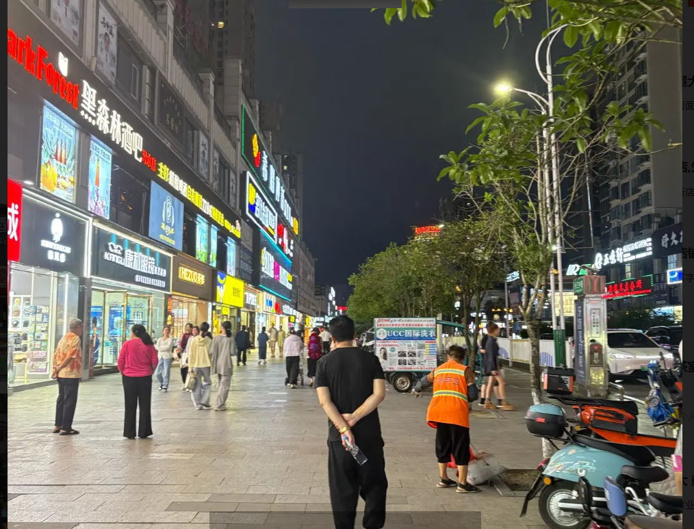(转让)商业街路口双马路口十个月房租20万转让费