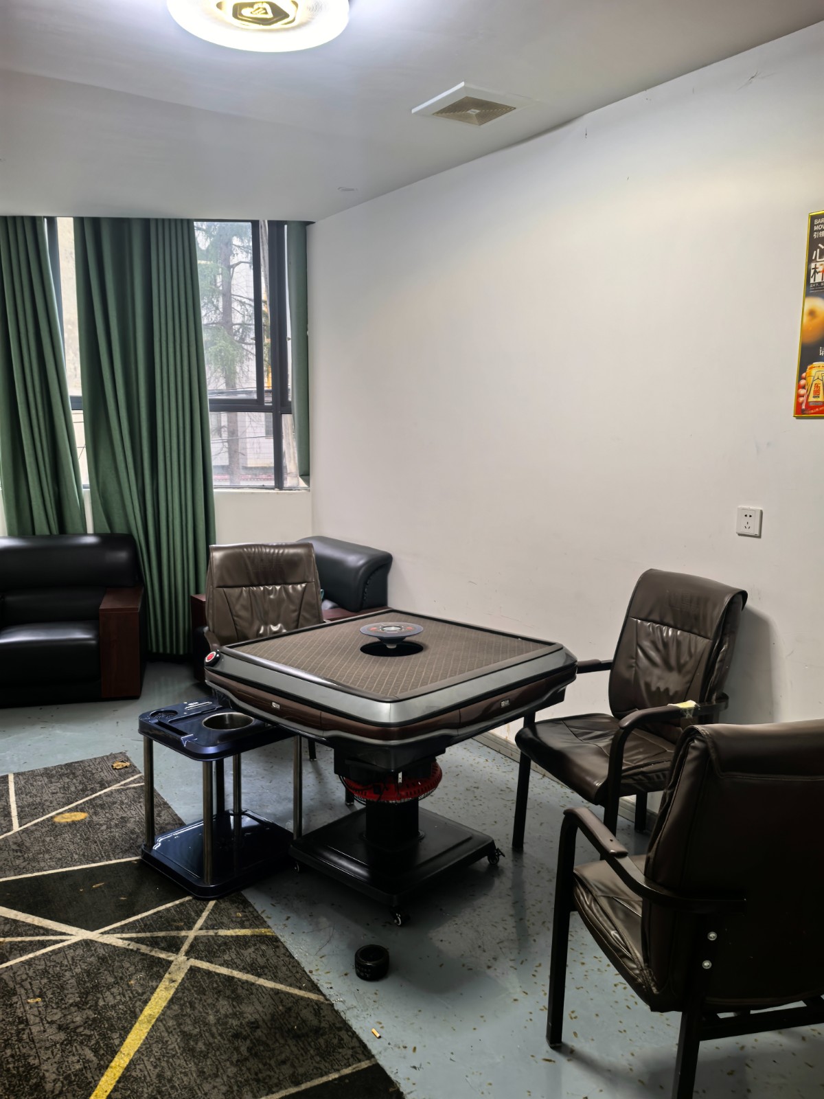 仁怀符阳路285号 台球室转让（其他行业可出租）