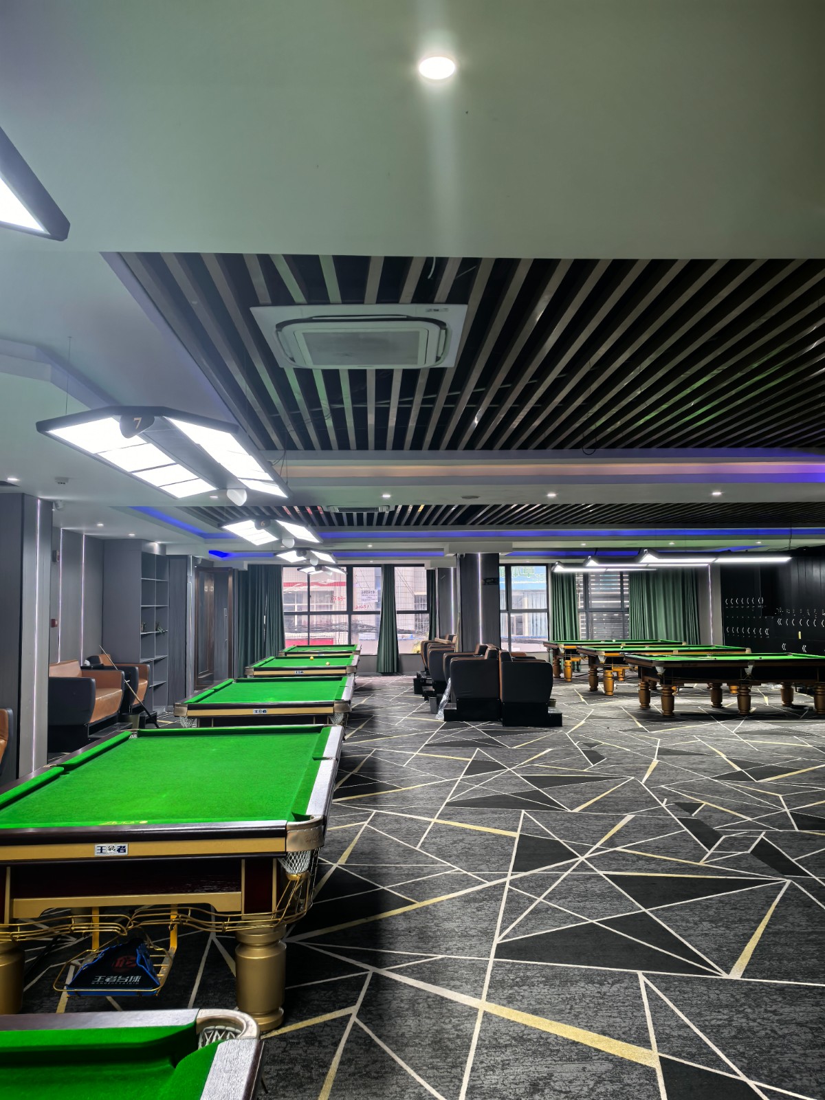 仁怀符阳路285号 台球室转让（其他行业可出租）