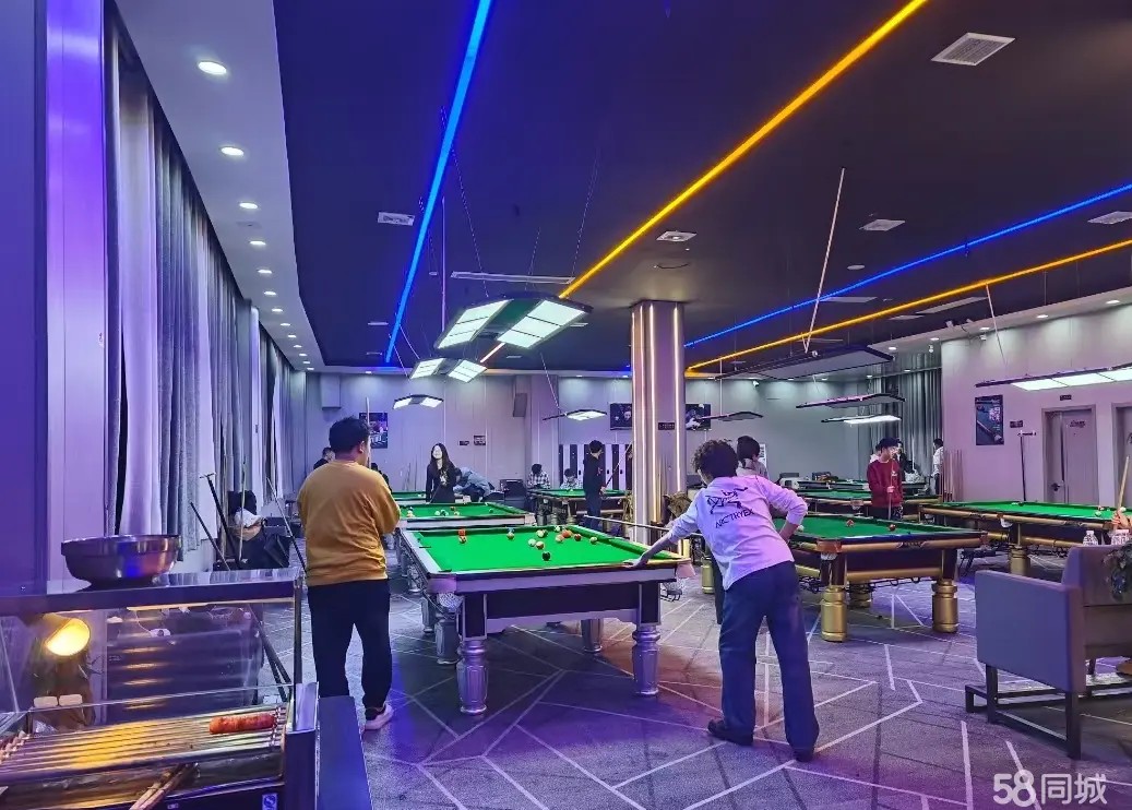 东欣彩虹城台球室转让