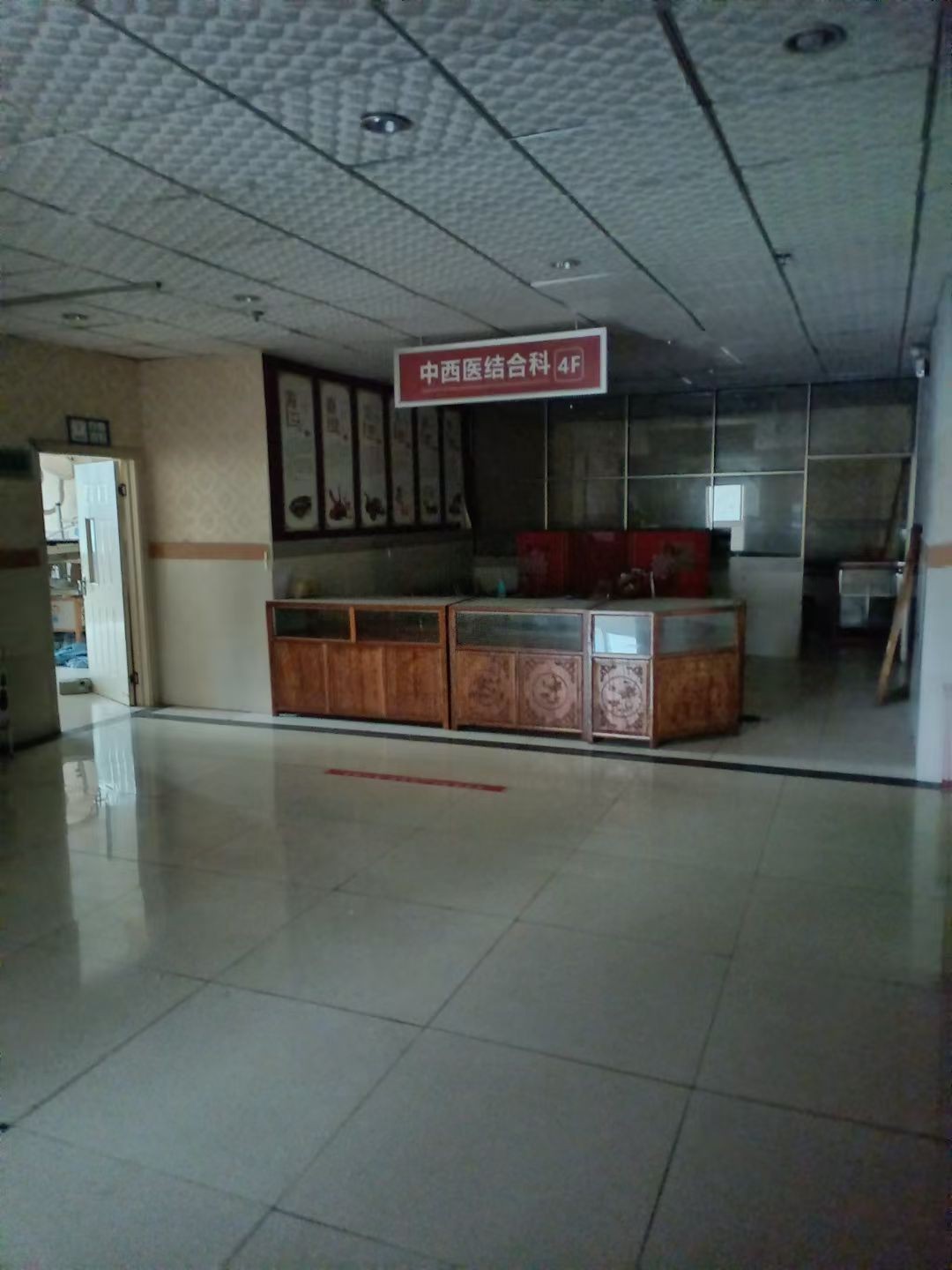 仁怀三转盘十字路口旁独栋门面出租