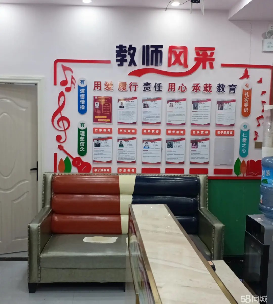 （转让）周边入住率很高，有恒大城二期三期五期学生，发展前途比较大，