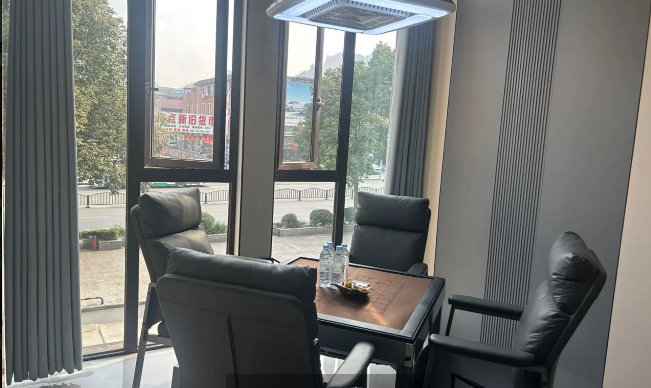 (转让)保利四街区五组团麻溜点棋牌室，社区密集、复购率高、设施齐全