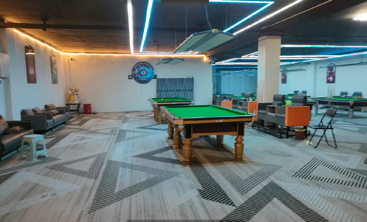 (转让)位于河边，小区楼下，餐馆旁