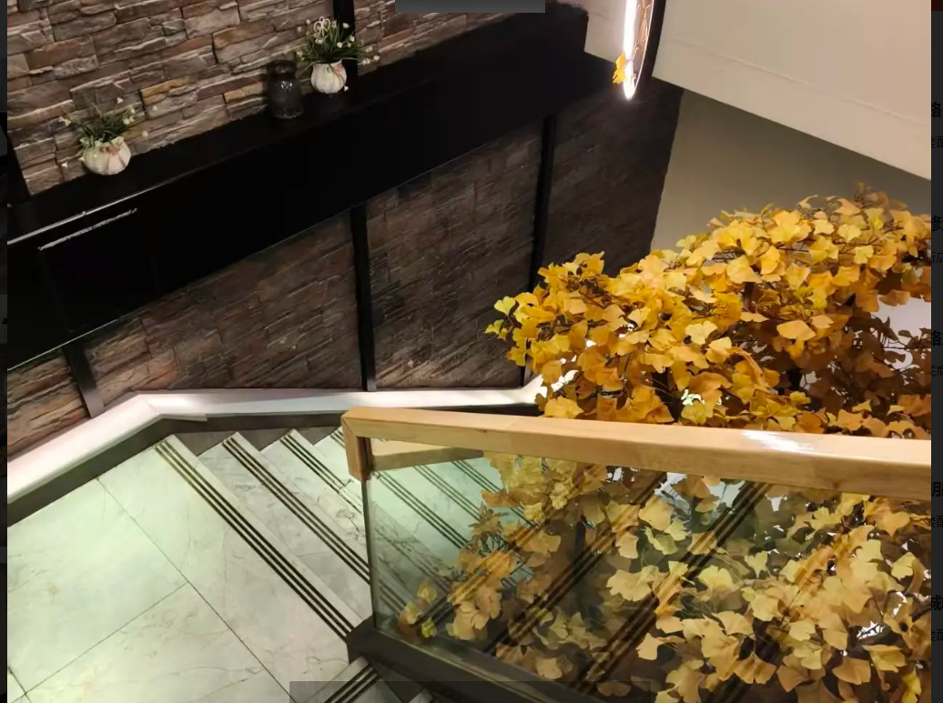 (转让)汇川区昆明路营业中采耳店，装修完善，客源稳定