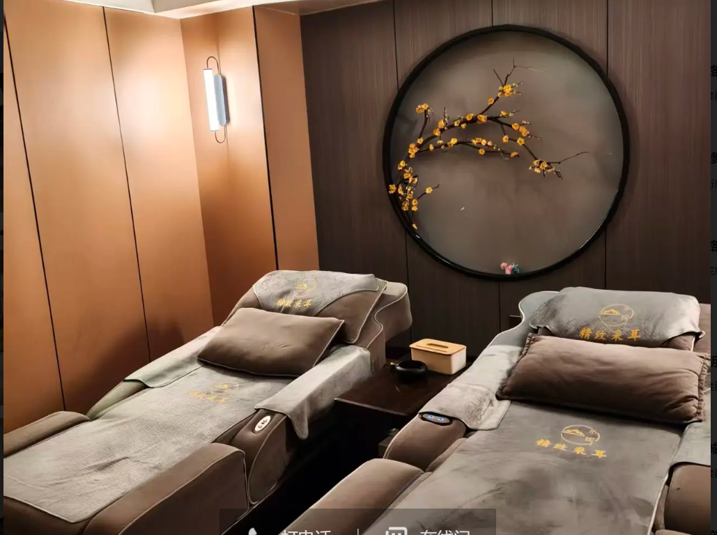 (转让)汇川区昆明路营业中采耳店，装修完善，客源稳定