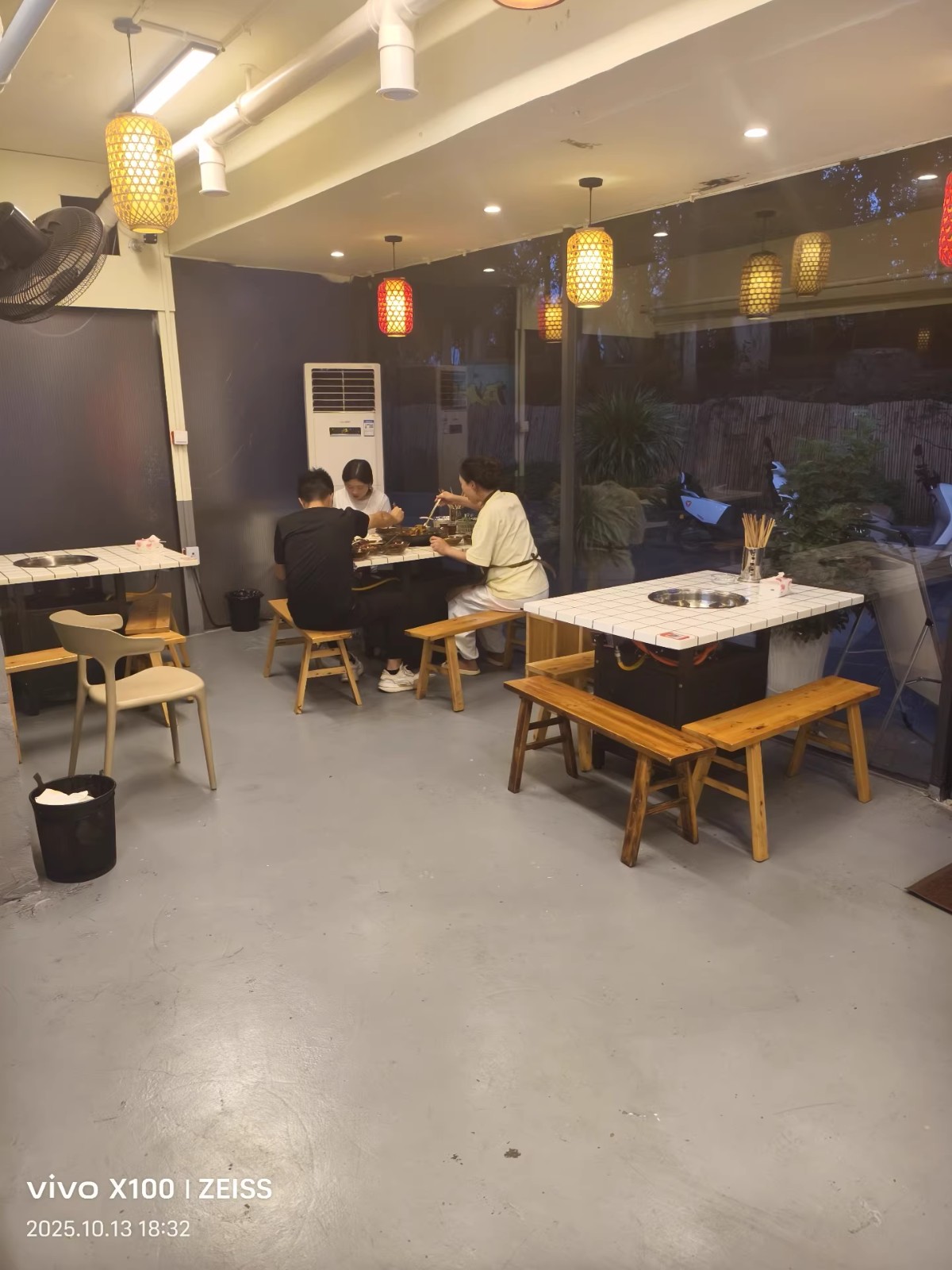 阳光花园火锅店转让